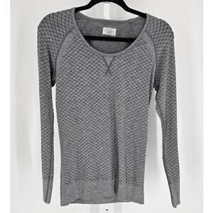 ATHLETA Woodridge Ambassador Diamond Long Sleeve T Shirt Sz M Gray